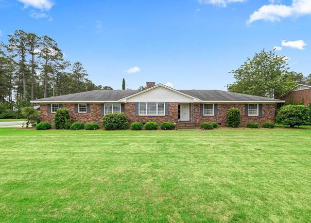 Property at 316 Oliver St, Marion, SC 29571, 4 beds, 2 baths