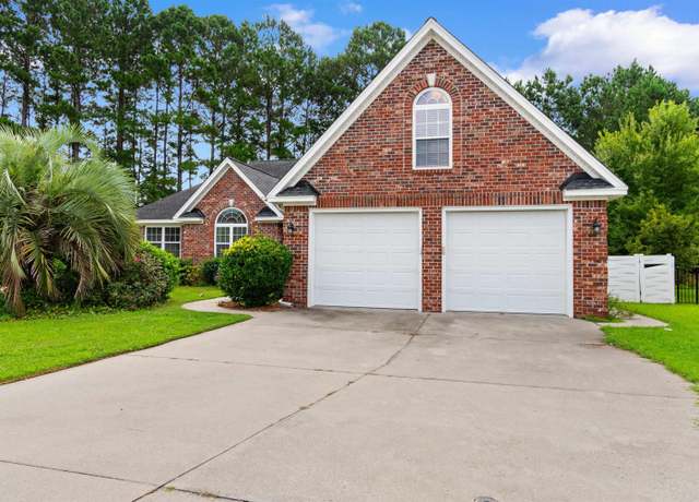 Property at 620 Ellsworth Ct, Myrtle Beach, SC 29579, 4 beds, 3.5 baths