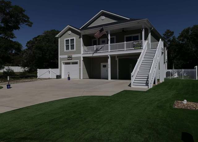 Property at 928 Strand Ave. Strand Ave, North Myrtle Beach, SC 29582, 5 beds, 4.5 baths