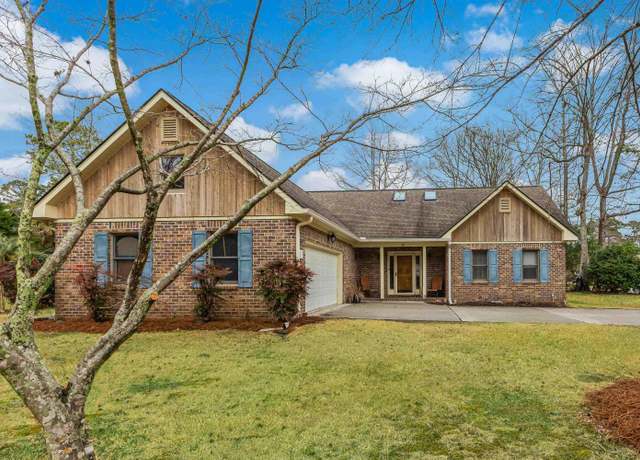 Property at 20 Brassie Dr, Carolina Shores, NC 28467, 3 beds, 2 baths