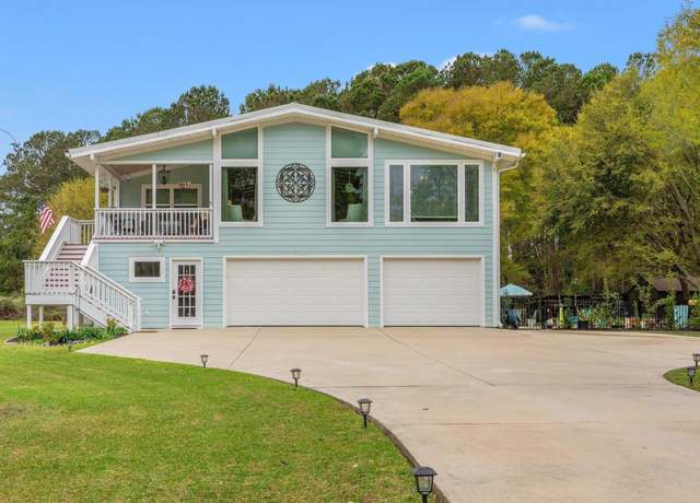 Property at 67 Kingsbury Pl, Georgetown, SC 29440, 4 beds, 3.5 baths
