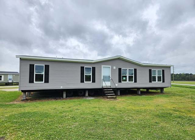 Property at 233 Glenda Loop, Georgetown, SC 29440, 3 beds, 2 baths