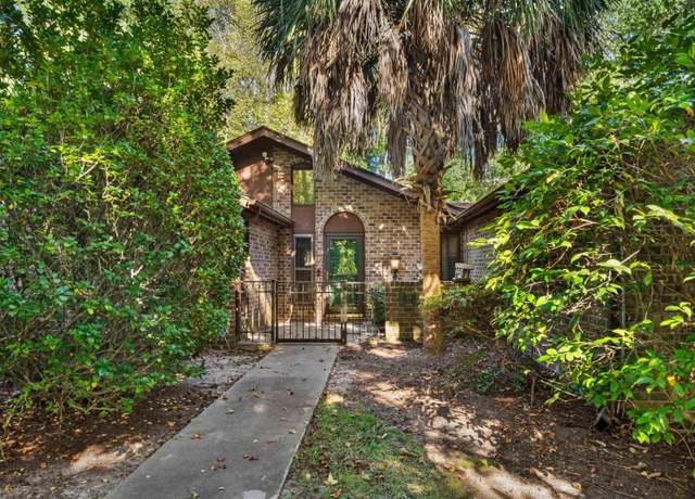 Property at 19 South Gate Rd, Myrtle Beach, SC 29572, 2 beds, 2 baths