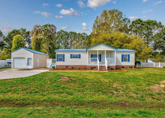 Property at 305 Opal Ave, Little River, SC 29566, 3 beds, 2 baths