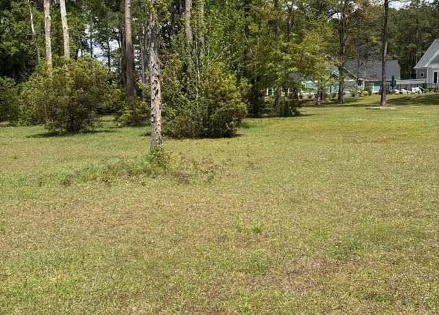 Property at 635 Crow Creek Dr, Calabash, NC 28467