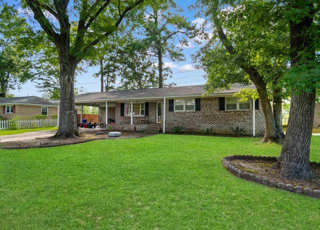 Property at 2521 Reta St, Conway, SC 29526, 3 beds, 2 baths