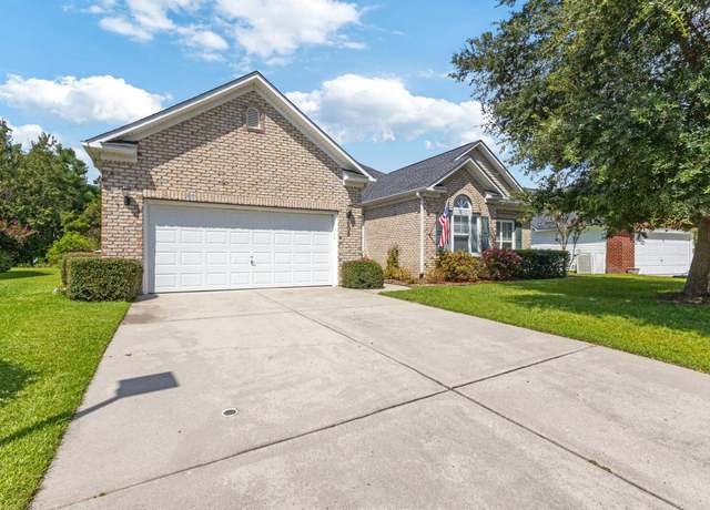 Property at 808 Pembridge Ct, Myrtle Beach, SC 29579, 3 beds, 2 baths