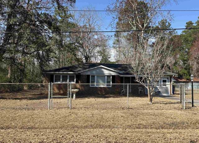 Property at 57 Tallahassee Rd, Georgetown, SC 29440, 3 beds, 1.5 baths