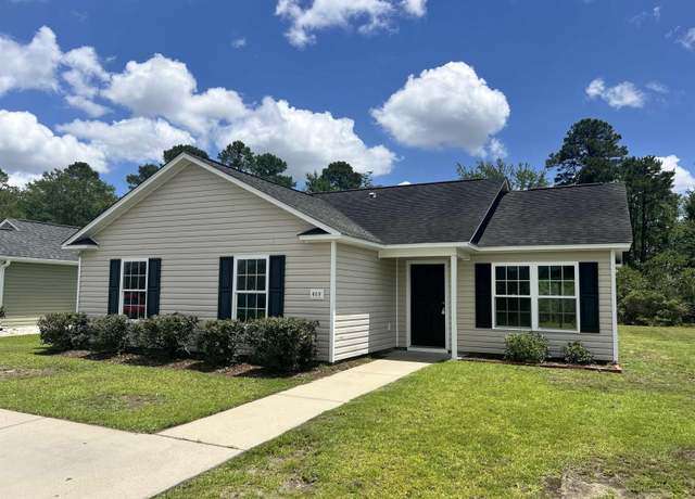 Property at 469 Overcrest St, Myrtle Beach, SC 29579, 4 beds, 2 baths