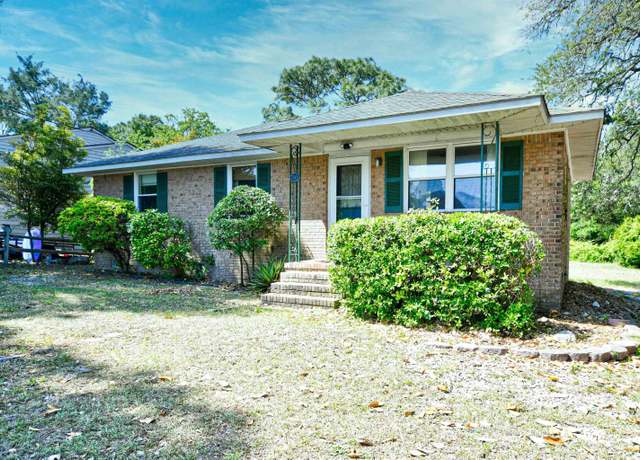 Property at 703 S 21st Ave S, North Myrtle Beach, SC 29582, 3 beds, 1 bath