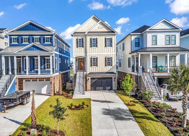 Property at 441 Saint Julian Ln, Myrtle Beach, SC 29579, 5 beds, 5 baths