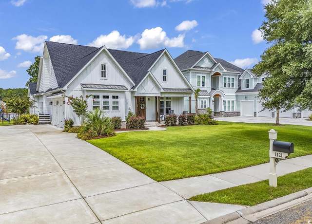 Property at 1121 Glossy Ibis Dr, Conway, SC 29526, 4 beds, 3.5 baths