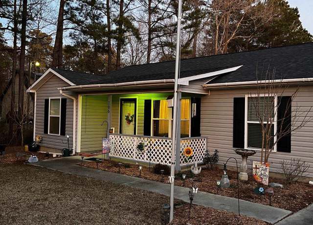 Property at 106 Fonza St, Conway, SC 29526, 3 beds, 2 baths