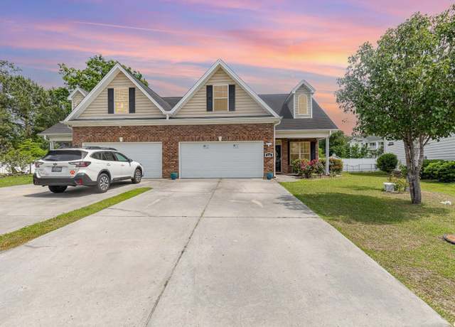 Property at 524 Cottage Oaks Cir, Myrtle Beach, SC 29579, 4 beds, 2.5 baths