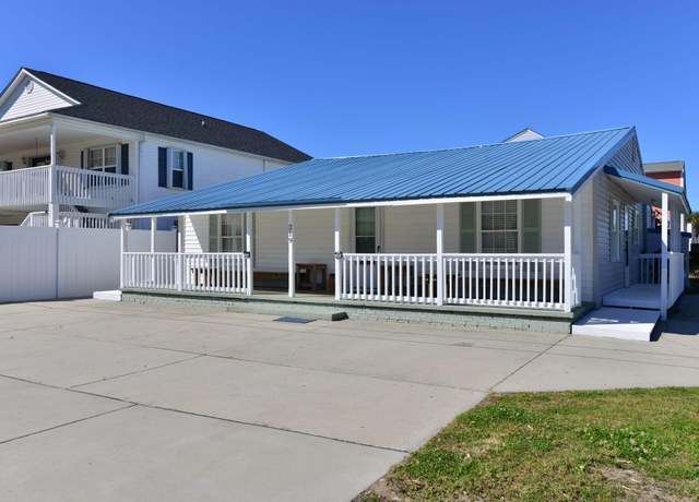 Property at 219 27th Ave N, North Myrtle Beach, SC 29582, 6 beds, 4 baths