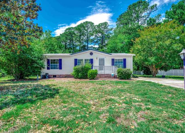 Property at 204 Skippers Ct, Little River, SC 29566, 3 beds, 2 baths