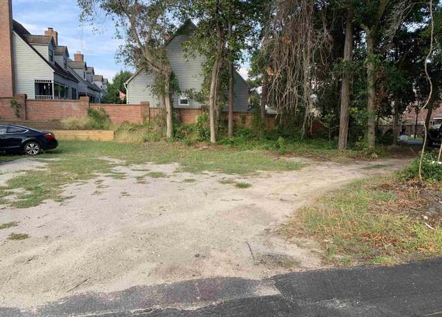 Property at 935 Edge Dr, North Myrtle Beach, SC 29582