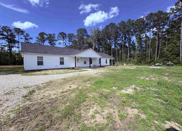 Property at 160 Leadwood St, Andrews, SC 29510, 4 beds, 3 baths