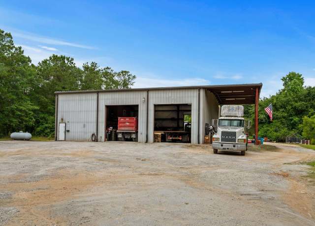 Property at 951 Mcnabb Rd, Loris, SC 29569