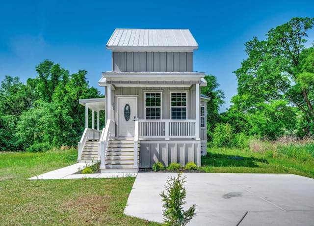 Property at 120 Triston Ct, Little River, SC 29566, 3 beds, 2 baths
