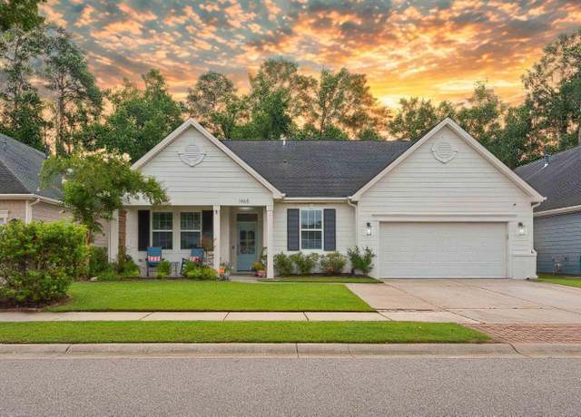 Property at 1965 Oxford St, Myrtle Beach, SC 29577, 5 beds, 4 baths
