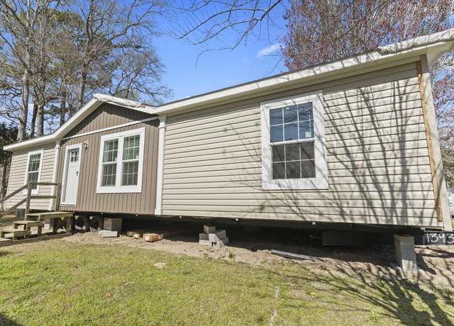 Property at 909 Pine Thicket St, Myrtle Beach, SC 29577, 3 beds, 2 baths
