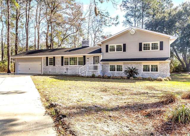 Property at 106 Governor Boone Ln, Georgetown, SC 29440, 4 beds, 2.5 baths