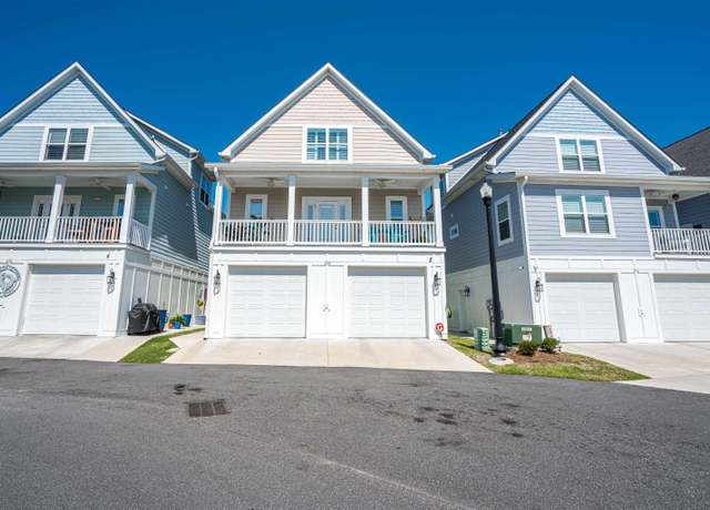 Property at 220 Gloucester Way, Little River, SC 29566, 3 beds, 2.5 baths