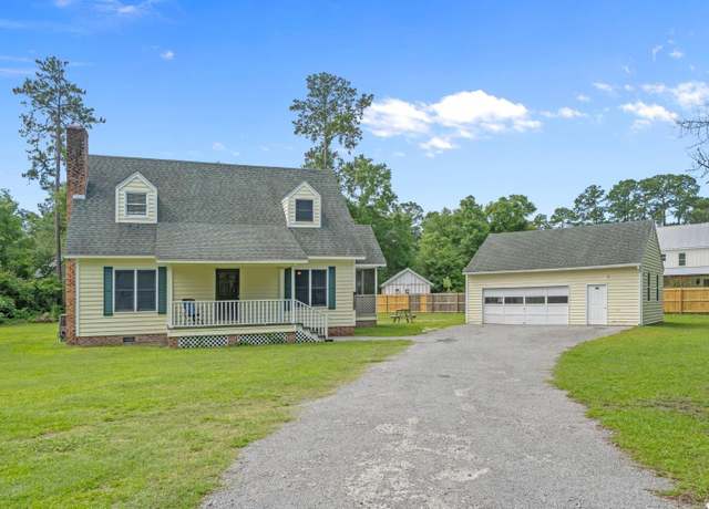 Property at 124 Wicklow Way, Pawleys Island, SC 29585, 3 beds, 2 baths