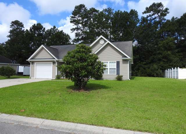 Property at 213 Macarthur Dr, Conway, SC 29527, 3 beds, 2 baths