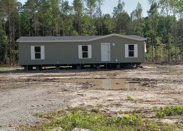 Property at 1257 Bill Hooks Rd, Whiteville, NC 28472, 3 beds, 2 baths