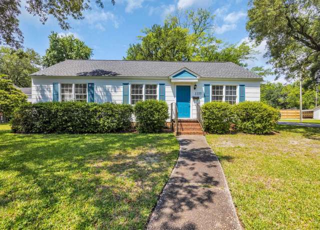 Property at 1155 Palmetto St, Georgetown, SC 29440, 3 beds, 2 baths