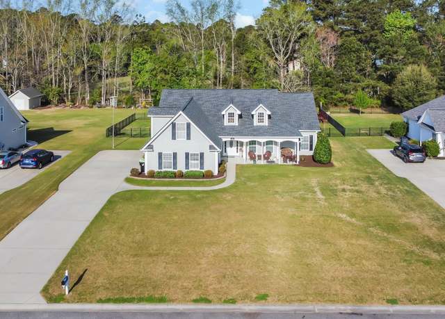Property at 124 Mesa Raven Dr, Longs, SC 29568, 4 beds, 2.5 baths