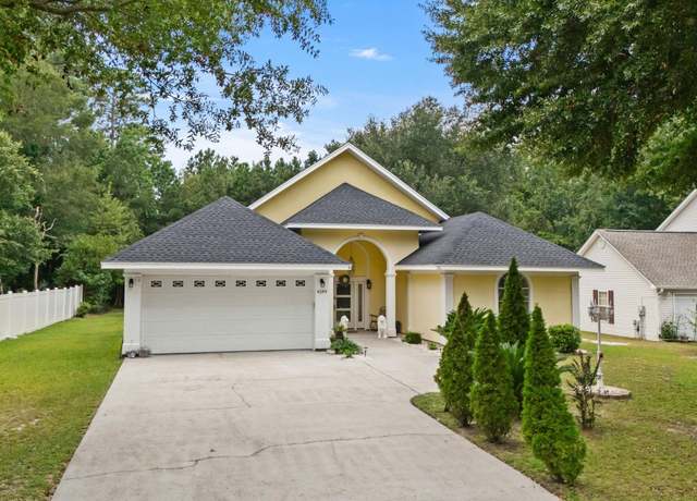 Property at 4244 Luck Ave, Little River, SC 29566, 3 beds, 2.5 baths