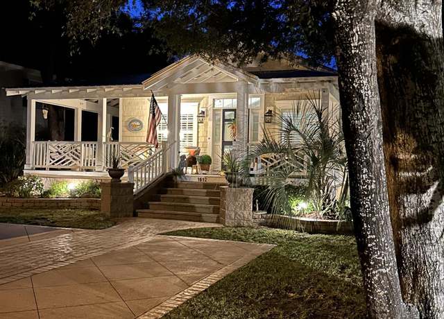 Property at 1612 Edge Dr, North Myrtle Beach, SC 29582, 4 beds, 3 baths