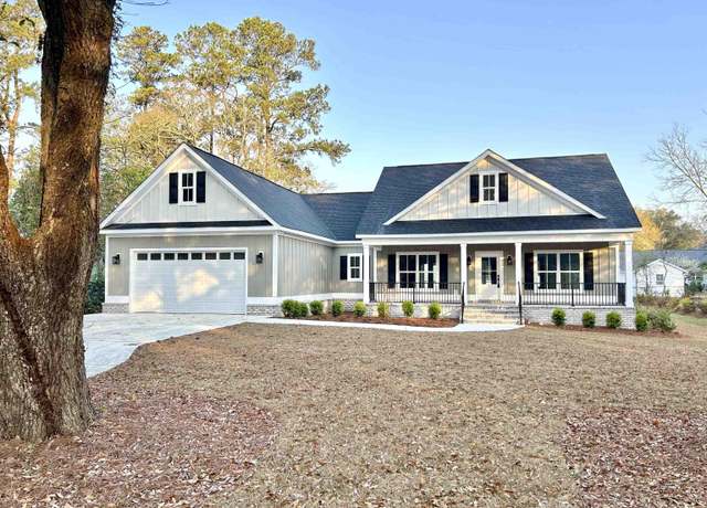 Property at 1006 Cuttino St, Georgetown, SC 29440, 3 beds, 2.5 baths