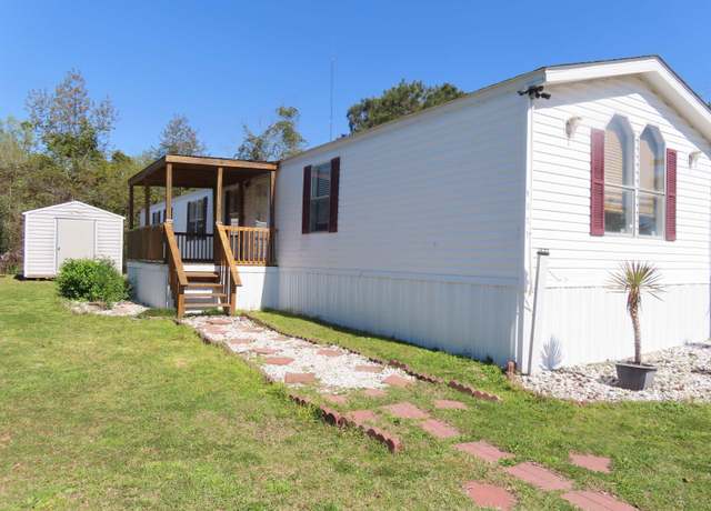 Property at 9323 Shoveler Dr, Murrells Inlet, SC 29576, 3 beds, 2 baths