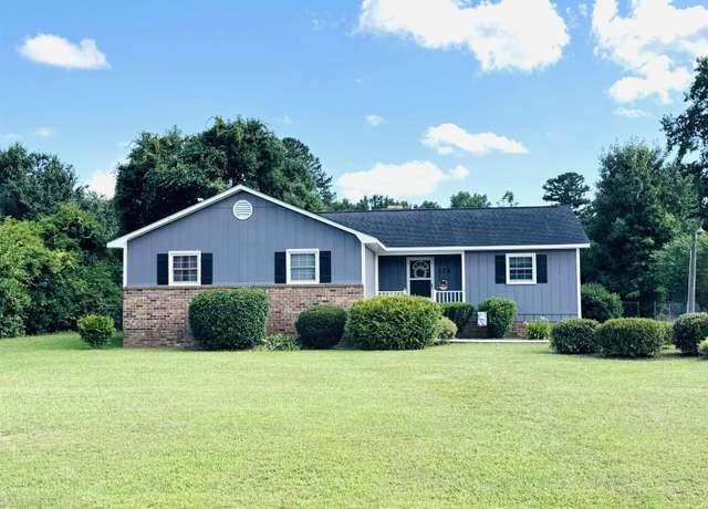 Property at 328 Wisteria Ave, Marion, SC 29571, 3 beds, 2 baths