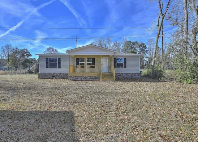 Property at 2707A Prince St, Georgetown, SC 29440, 3 beds, 2 baths