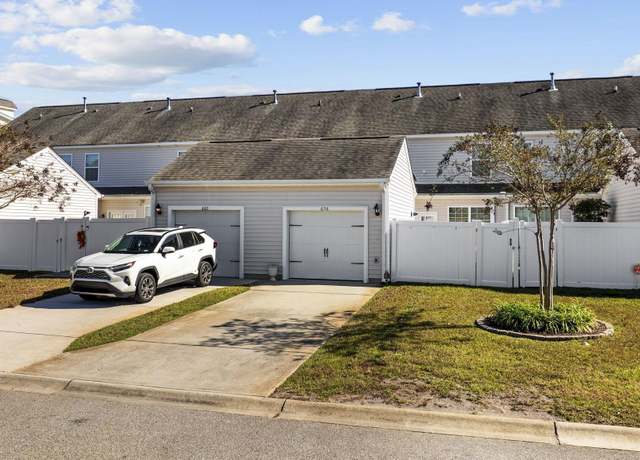 Property at 656 Pistoia Ln #304, Myrtle Beach, SC 29579, 4 beds, 3.5 baths