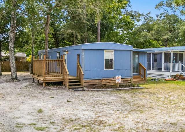 Property at 4516 Willet St, North Myrtle Beach, SC 29582, 3 beds, 2 baths