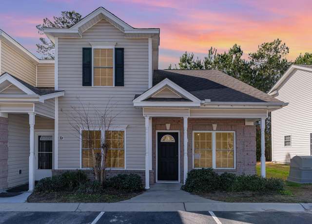 Property at 107 Maddux Ln Unit E, Myrtle Beach, SC 29588, 3 beds, 2.5 baths