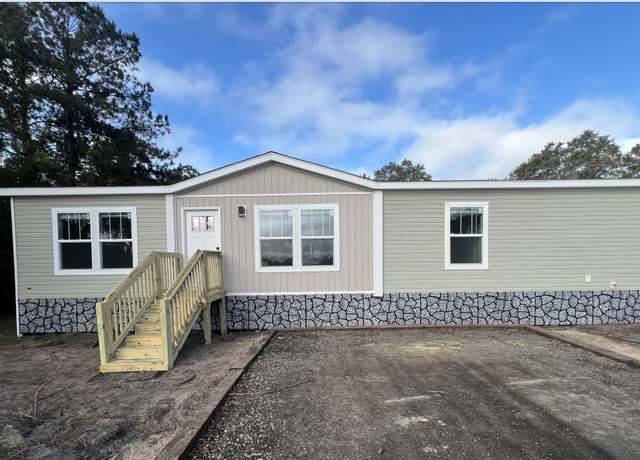 Property at 3641 Wayside Rd, Conway, SC 29527, 3 beds, 2 baths