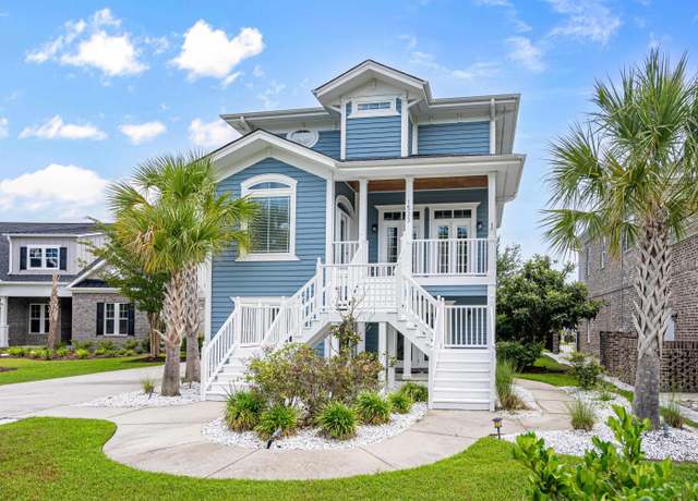 Property at 1533 Biltmore Dr, Myrtle Beach, SC 29579, 5 beds, 4.5 baths