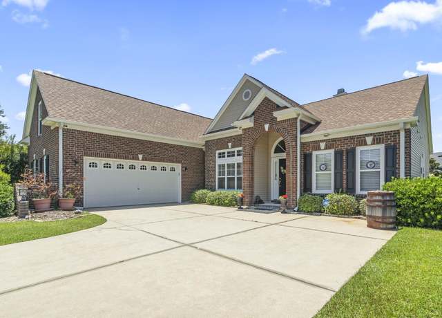 Property at 324 Highfield Loop, Myrtle Beach, SC 29579, 4 beds, 2.5 baths
