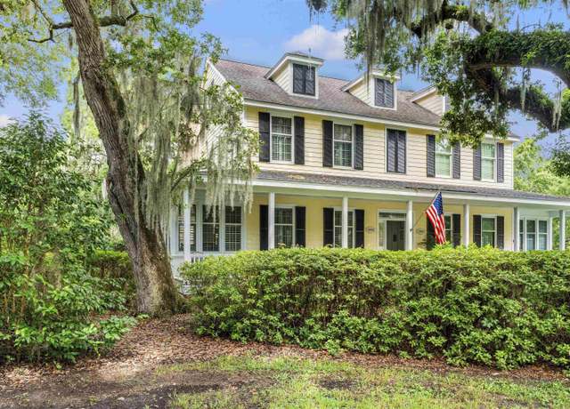 Property at 3056 Court St #3056, Murrells Inlet, SC 29576, 2 beds, 2.5 baths