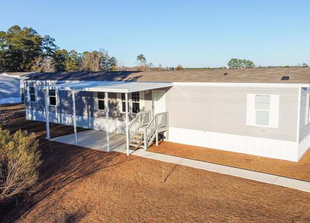 Property at 201 Air Stream Dr, Myrtle Beach, SC 29577, 3 beds, 2 baths