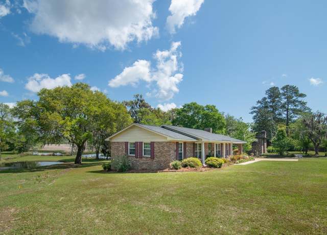 Property at 391 Waterford Dr, Georgetown, SC 29440, 3 beds, 2 baths