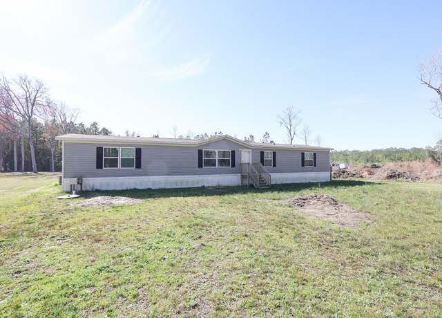 Property at 4195 Pecan St, Little River, SC 29566, 5 beds, 3 baths