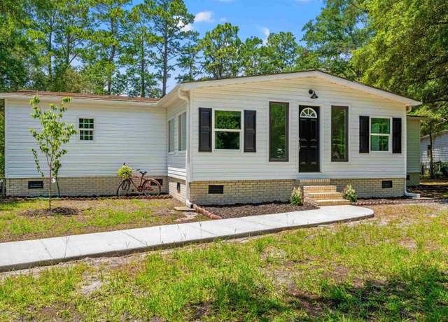 Property at 5074 Cowart Ct, Murrells Inlet, SC 29576, 3 beds, 2 baths